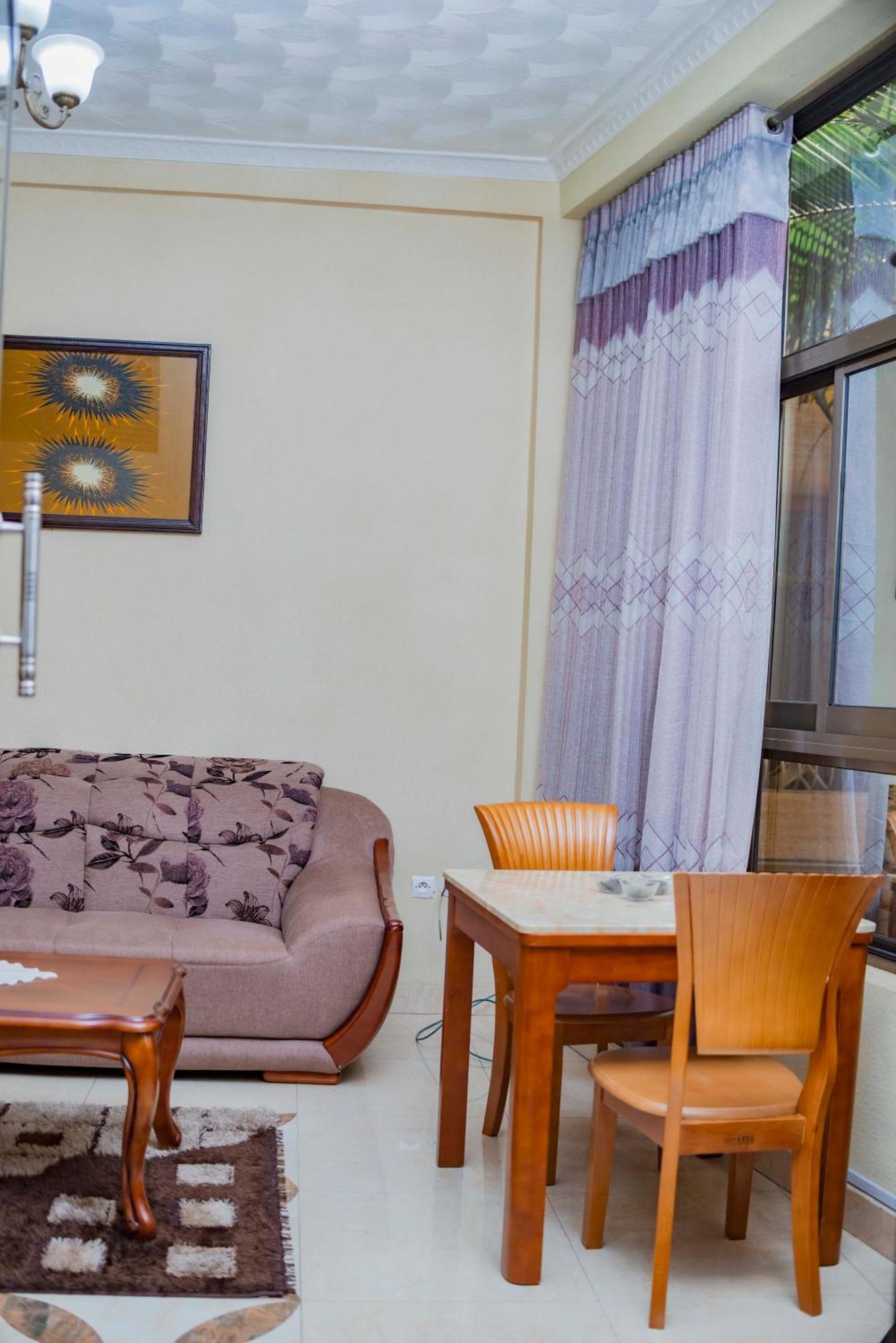 Tigers'S Apartment Hotel Bujumbura Exterior photo